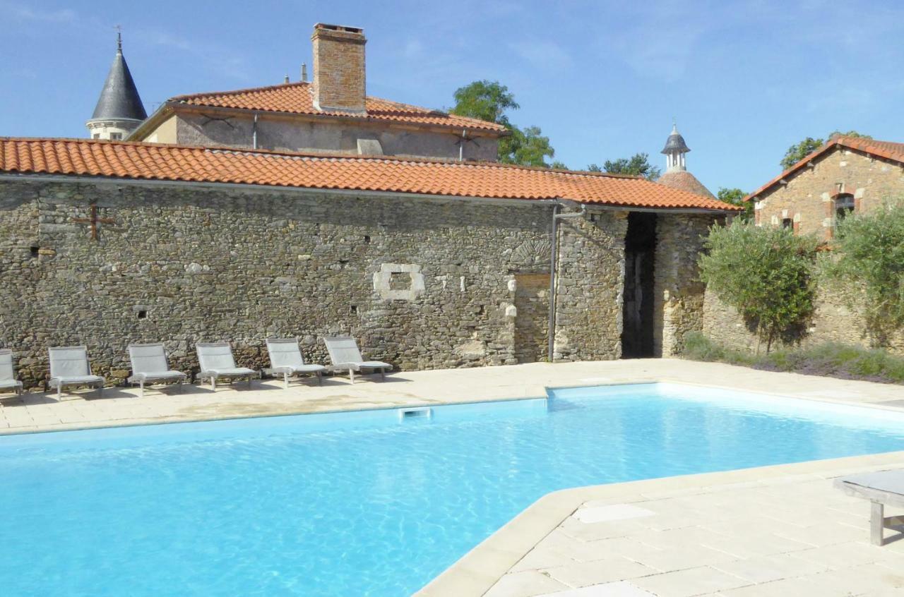 Chateau Breduriere Bed & Breakfast